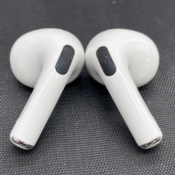 【中古】Airpods MPNY3J/A 3rd Generation  Lightning充電ケース付【秋葉原】