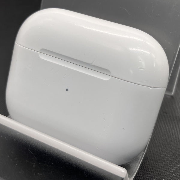 第3世代 中古品 国内版 正規品 Apple AirPods MME73J/A Apple AirPods 第三世代 MME73J/A 美品 AirPods（第3世代） MME73J/A