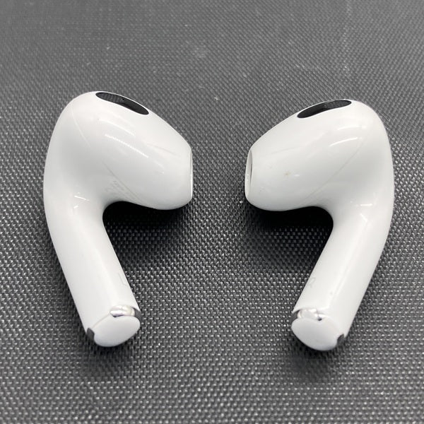 【中古】Airpods MME73J/A 3rd Generation【日本橋】