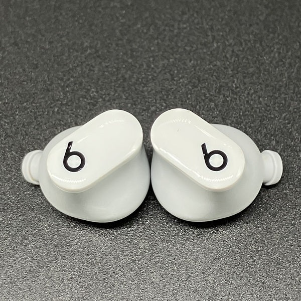 【中古】Beats Studio Buds ホワイト【秋葉原】