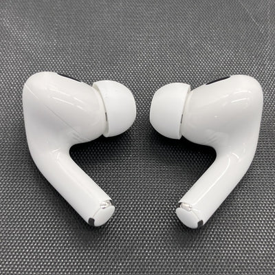 【中古】MagSafe充電ケース(USB-C)付きAirPods Pro(第2世代) MTJV3JA【秋葉原】