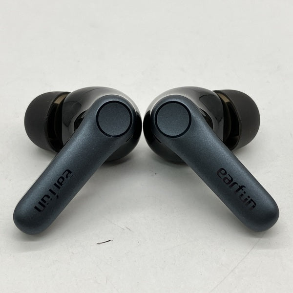 【中古】Air Pro 4 - Black【秋葉原】