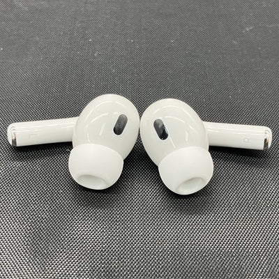 【中古】MagSafe充電ケース(USB-C)付きAirPods Pro(第2世代) MTJV3JA【秋葉原】