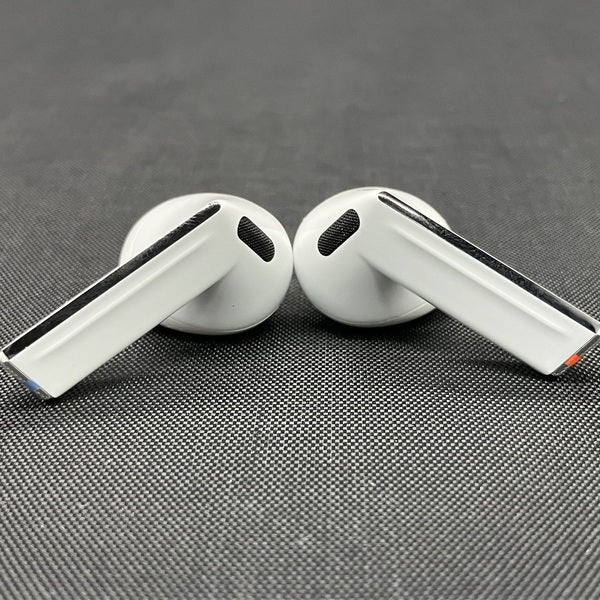 【新品】Galaxy Buds3 SM-R530NZWAXJP ホワイト Galaxy Galaxy Buds3 ホワイト ワイヤレスイヤホン Bluetooth