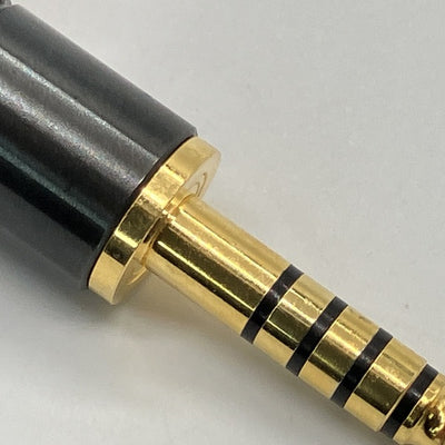 【中古】Iolite GeN2 CIEM Flat 2Pin-4.4mm (イヤーループ仕様) 120cm【秋葉原】