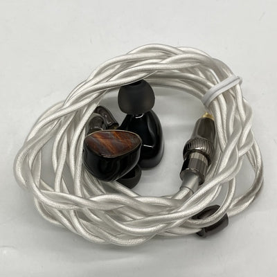 【中古】TINO【日本橋】