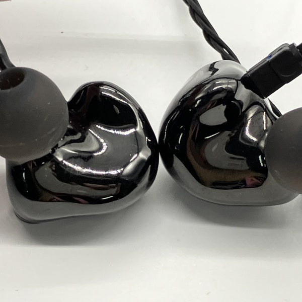 【中古】 現代音楽はお嫌い？/ハーパーコリンズ・ジャパン/リリアン・ピーク LETSHUOER 【中古】Mystic 8【秋葉原】 – e☆イヤホン