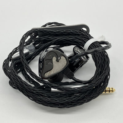 【中古】Mystic 8【秋葉原】
