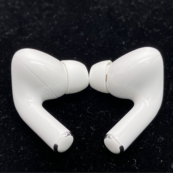 【中古】AirPods Pro (第2世代) MQD83J/A【秋葉原】