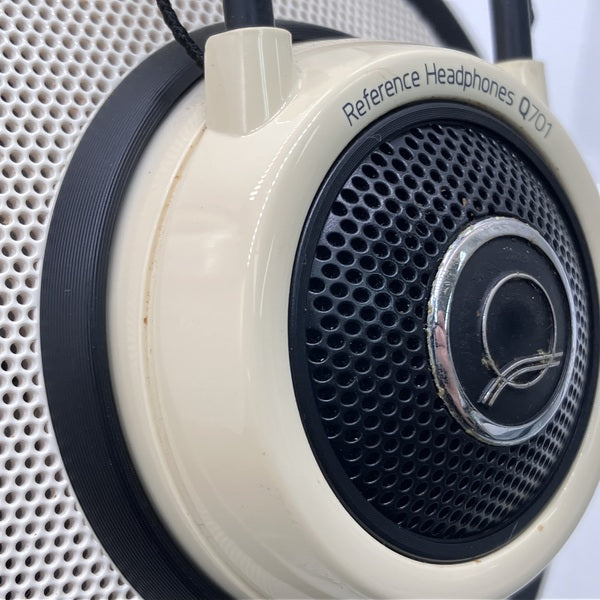 【中古】Q701 WHT(ホワイト)【名古屋】