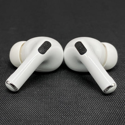 【中古】MagSafe充電ケース(USB-C)付きAirPods Pro(第2世代) MTJV3JA【日本橋】