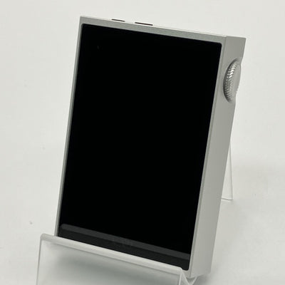 【中古】M1 Plus Silver【日本橋】