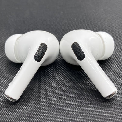 【中古】MagSafe充電ケース(USB-C)付きAirPods Pro(第2世代) MTJV3JA【名古屋】