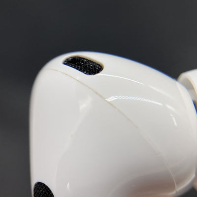 【中古】MagSafe充電ケース(USB-C)付きAirPods Pro(第2世代) MTJV3JA【名古屋】