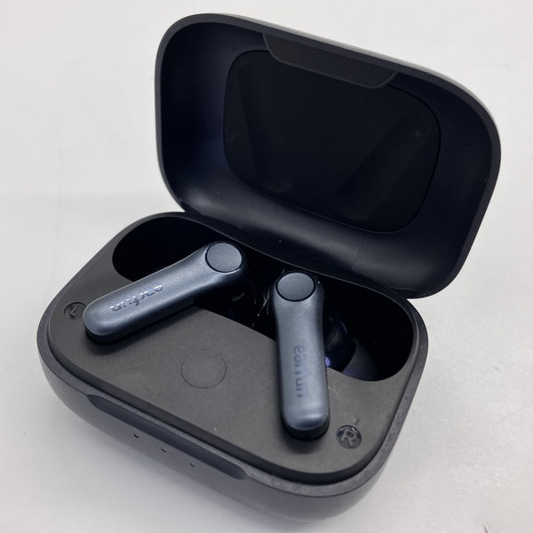 【中古】Air Pro 4 - Black【日本橋】