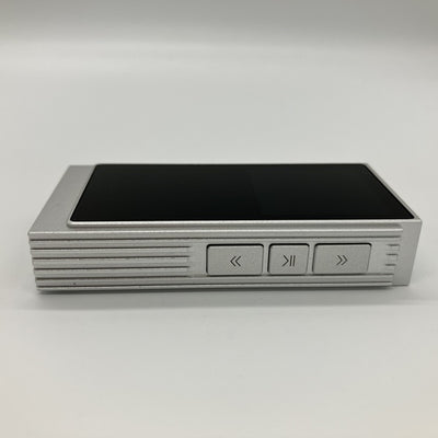 【中古】UA6 Silver【秋葉原】