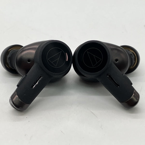 audio-technica ATH-TWX9 付属品つき　片耳不具合 audio-technica ATH-TWX9 付属品つき 片耳不具合