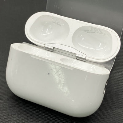 【中古】AirPods Pro (第2世代) MagSafe充電ケース(USB-C)【日本橋】