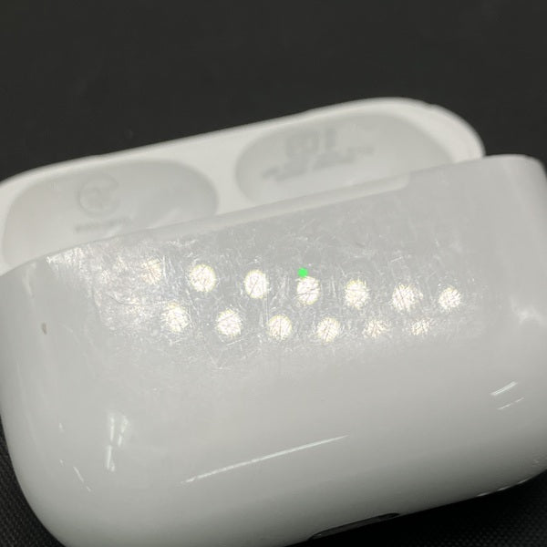 【中古】AirPods Pro (第2世代) MagSafe充電ケース(USB-C)【日本橋】