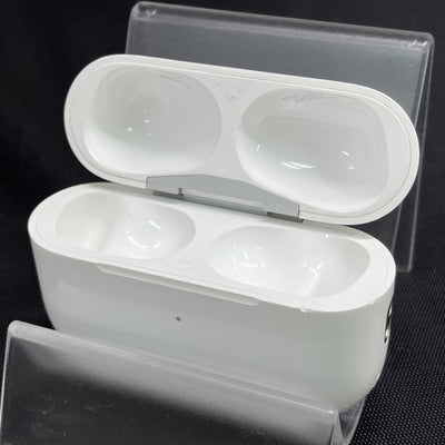 【中古】AirPods Pro (第2世代) 充電ケース (Lightning)【秋葉原】