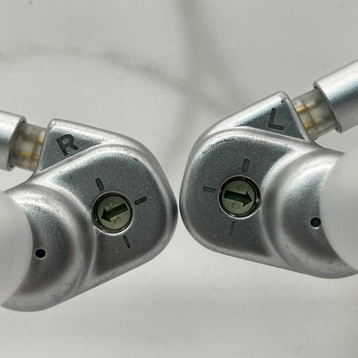 【中古】4U【秋葉原】