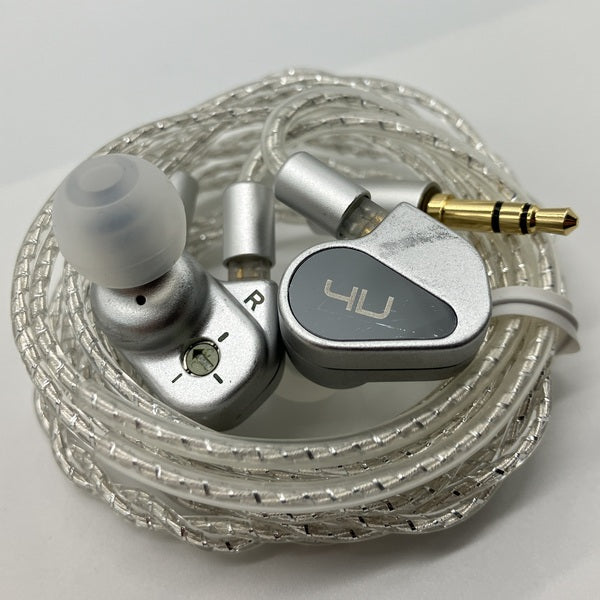 【中古】4U【秋葉原】