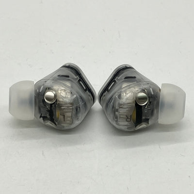 【中古】Beats Studio Buds + トランスペアレント【秋葉原】
