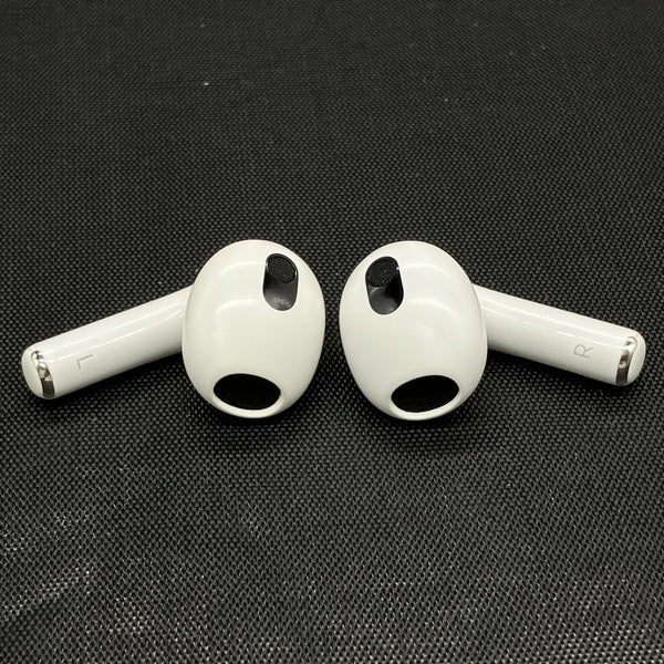 【中古】Airpods MME73J/A 3rd Generation【秋葉原】