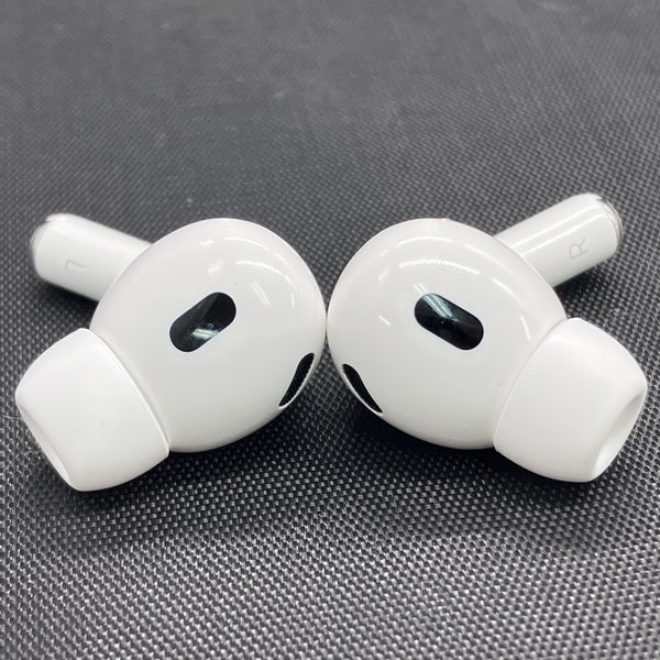 【中古】MagSafe充電ケース(USB-C)付きAirPods Pro(第2世代) MTJV3JA【名古屋】