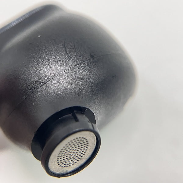 【中古】LIVE BEAM 3 ブラック【JBLLIVEBEAM3BLK】【秋葉原】