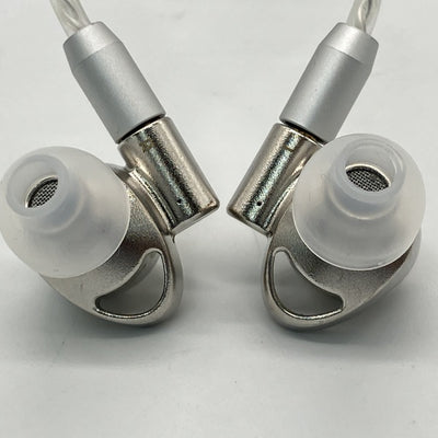 【中古】Scyne α01【PE-Sa01PC】【秋葉原】