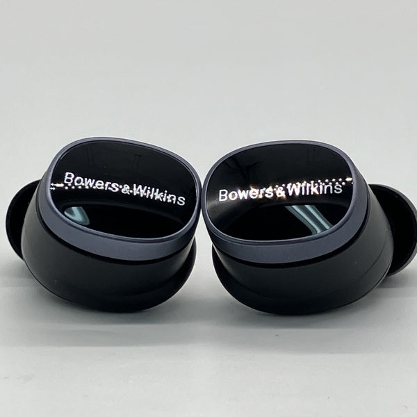 Bowers & Wilkins PI8 ワイヤレスイヤホン　中古美品 Bowers & Wilkins 【中古】Pi8 ダブ・ホワイト【PI8/DW