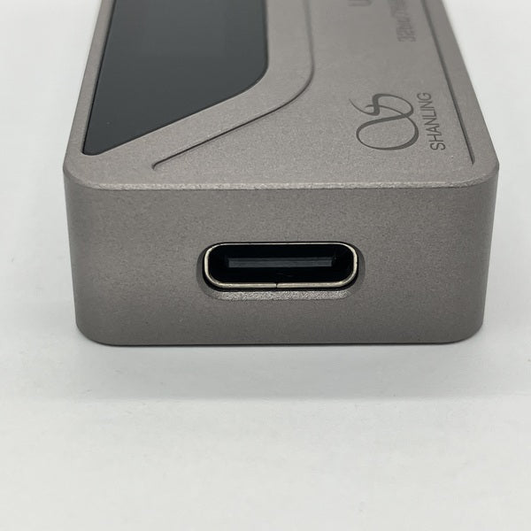 【中古】UA4 チタニウム【秋葉原】