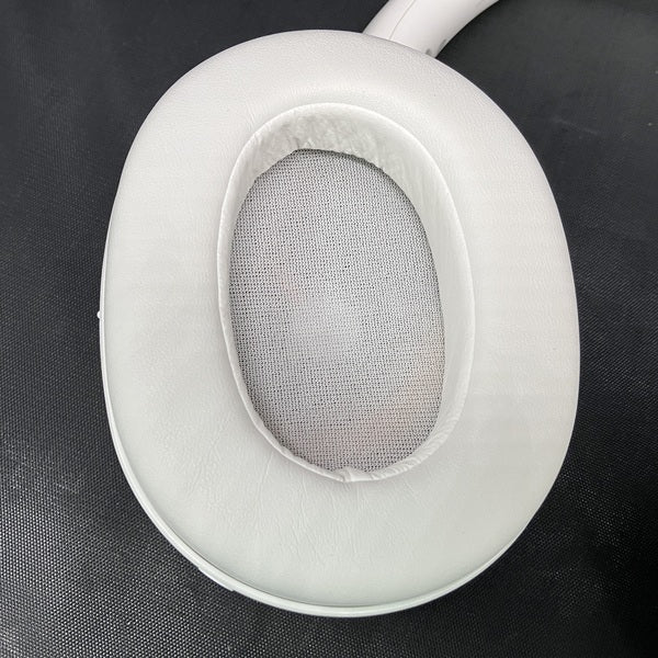 【中古】ULT WEAR オフホワイト 【WH-ULT900N WC】【日本橋】