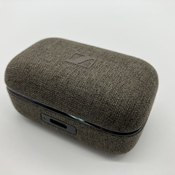 【中古】MOMENTUM True Wireless 4 ブラックコッパ―（Amazon限定カラー）【日本橋】