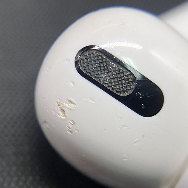 【中古】AirPods Pro MWP22J/A【秋葉原】