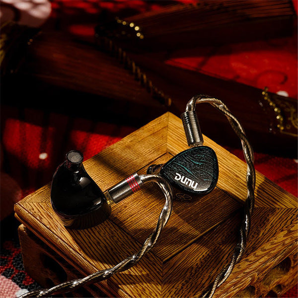 DUNU ITO イヤホン✨️超美品✨️付属品完備 DUNU ITO イヤホン✨️超美品✨️付属品完備 - メルカリ