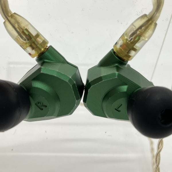 【中古】ANDROMEDA 【CAM-4808】【仙台】