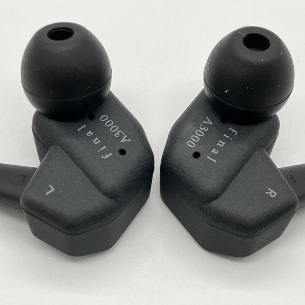 Final Audio A3000 イヤホン ブラック Final A3000 Japan Audio Brand, High Precision Dynamic F-CORE DU