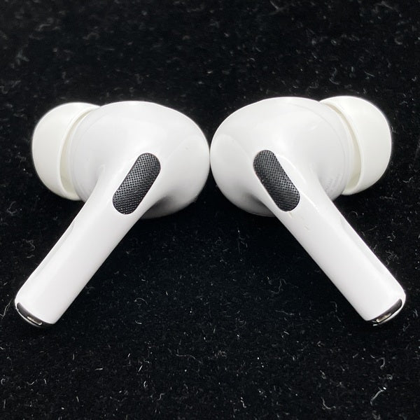 【中古】MagSafe充電ケース(USB-C)付きAirPods Pro(第2世代) MTJV3JA【名古屋】