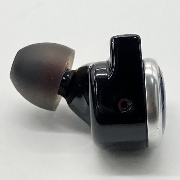 【中古】Nio 【64A-8434】【日本橋】