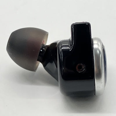 【中古】Nio 【64A-8434】【日本橋】