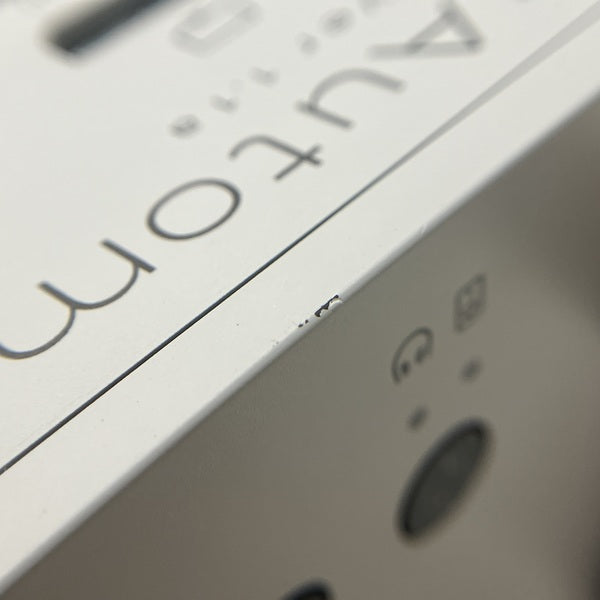 【中古】ZG01 042W　NieR:Automata Ver1.1a コラボレーションモデル【秋葉原】