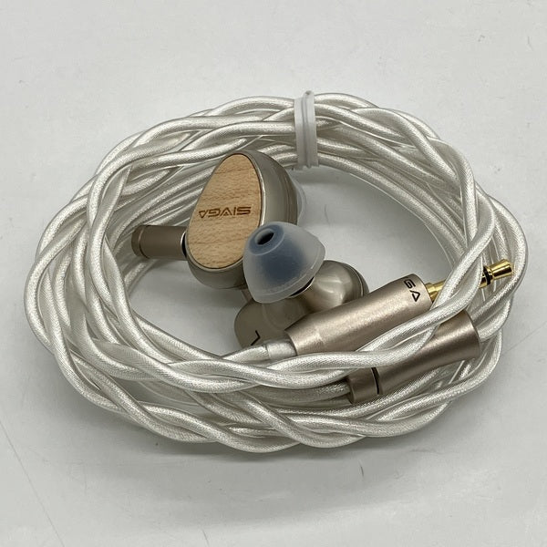 【中古】Que【仙台】