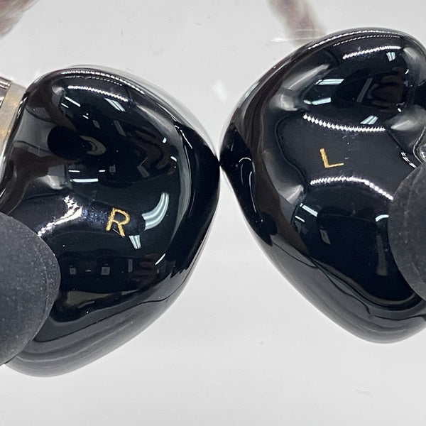 【中古】PERFORMER 8【秋葉原】