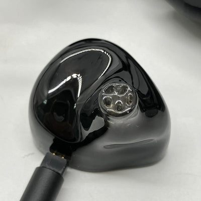 【中古】RAVEN Launch Edition 【EMP-RAVEN-GD】【日本橋】
