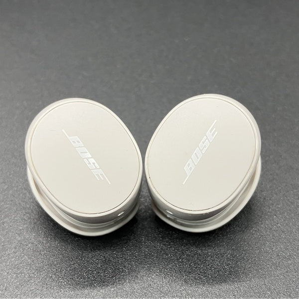 【中古】QuietComfort Earbuds White Smoke【日本橋】