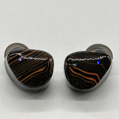 【中古】FoKus Triumph 【NOB-FOKUSTRH-B】【秋葉原】