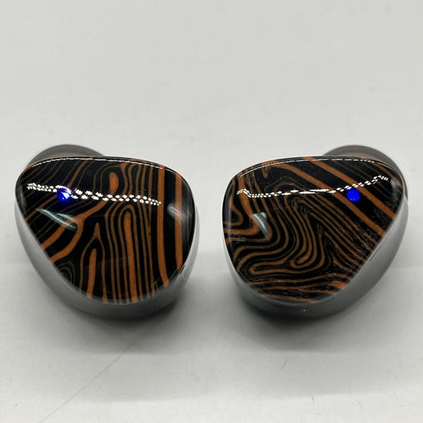 【中古】FoKus Triumph 【NOB-FOKUSTRH-B】【秋葉原】