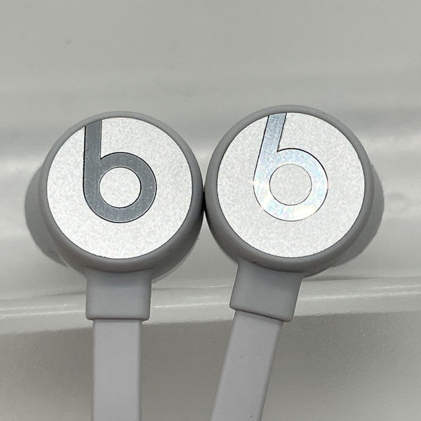 【中古】urBeats3 ホワイト【BT URBEATS3 WHT】（MQFV2PA/A）【仙台】